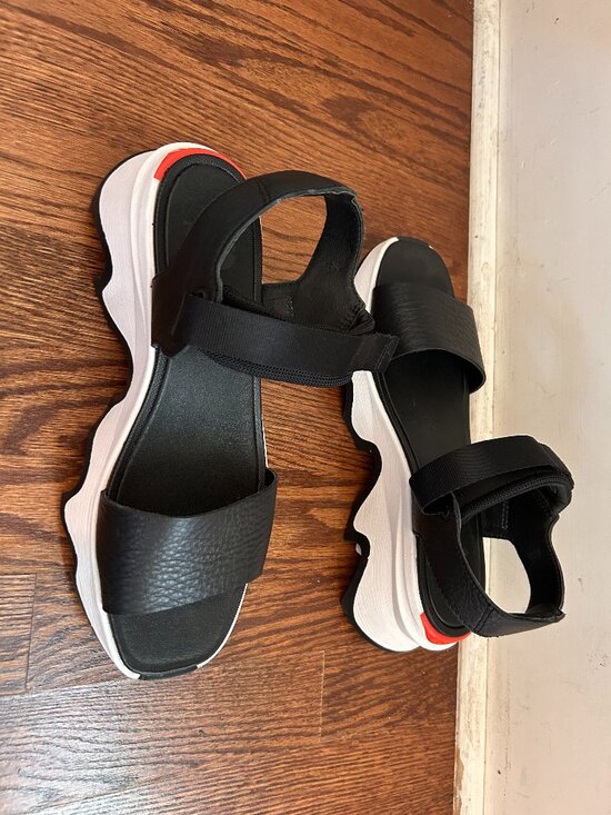 Sorel Shoes - Sorel kinetic sandals